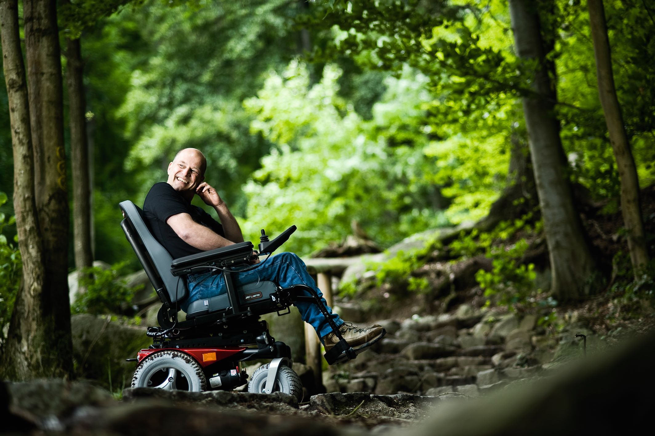 Quickie Jive R2 Powerchair Low Res (1)