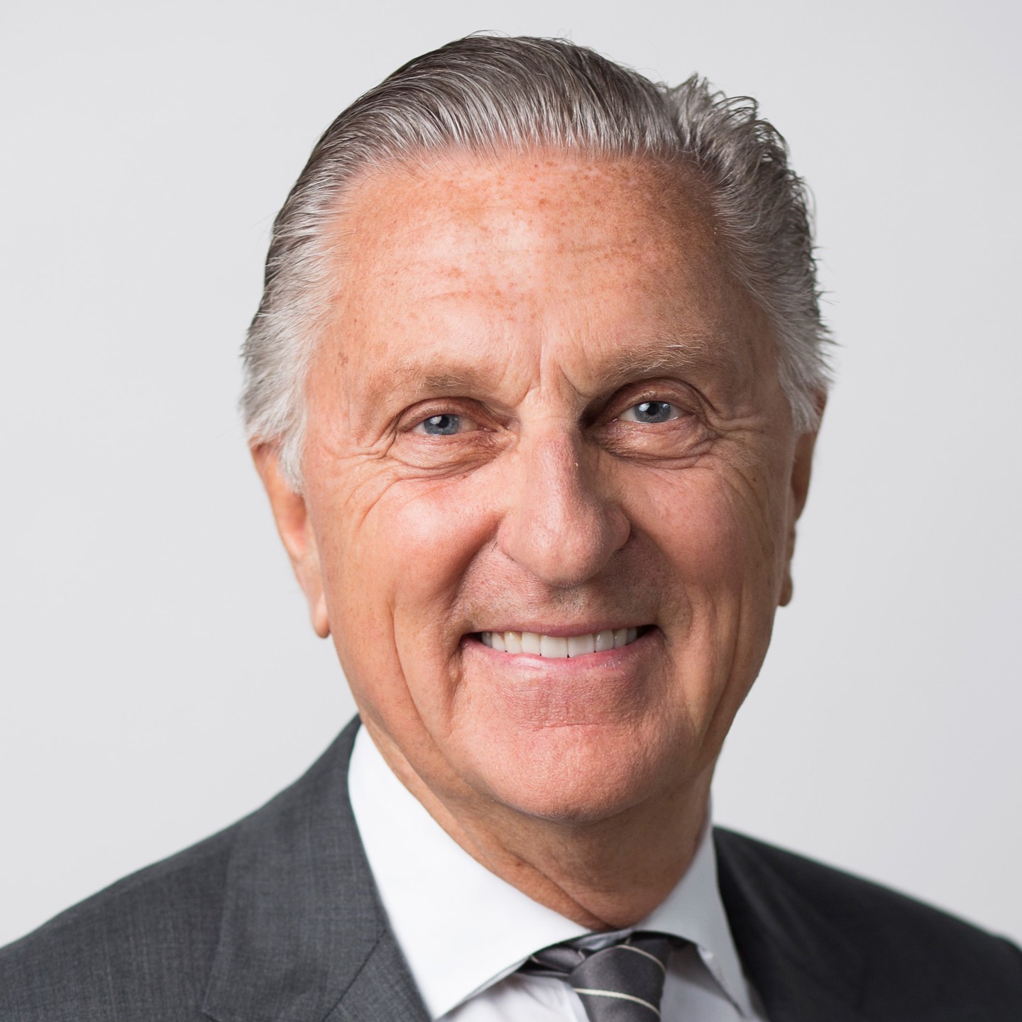 Robert Andreen Square3